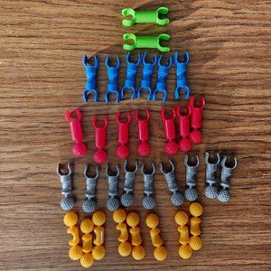 Infinitoy Zoob Building Blocks 34 Pieces Skeleton Sockets knex Swiveling joints